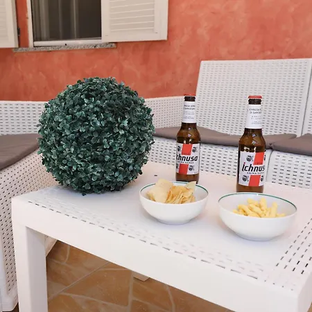 Bed & Breakfast Helios Quartu SantʼElena